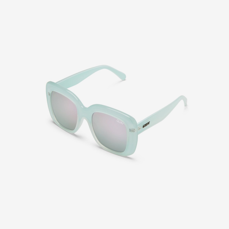 Quay Plastic Sunglasses resmi
